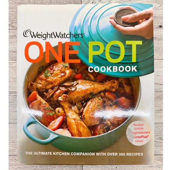 41067. Weight Watchers One Pot Cookbook 2012 HCDJ WW Recipes - Yum! - Picture 1 of 16